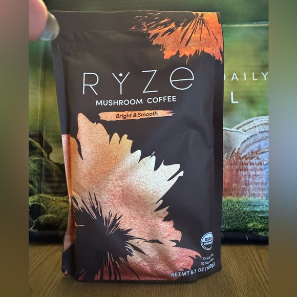 Mushroom Coffee : Pumpkin Creamer : Vanilla Creamer :Overnight Oatmeal:Glass Jar - Picture 2 of 11